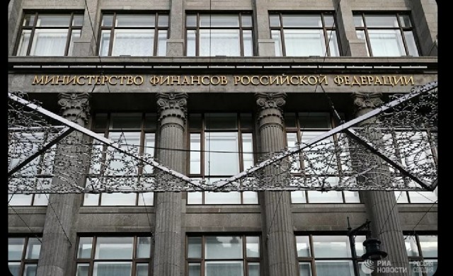 Минфин предложил сократить 100 тысяч должностей в армии