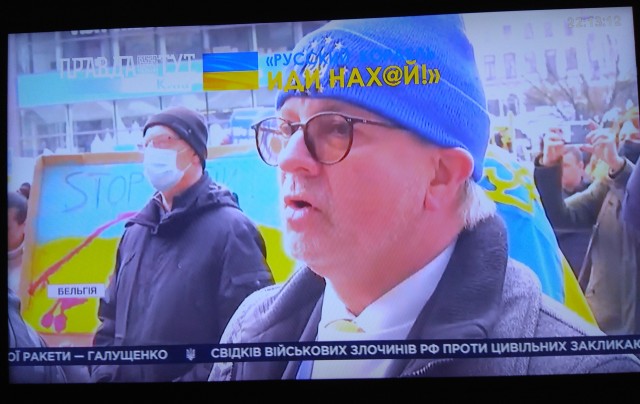 Про Русский корабль, который иди.....вы считаете это нормальным?