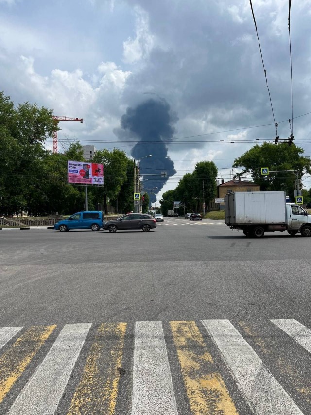 СМИ сообщают о взрыве нефтебазы в Воронеже