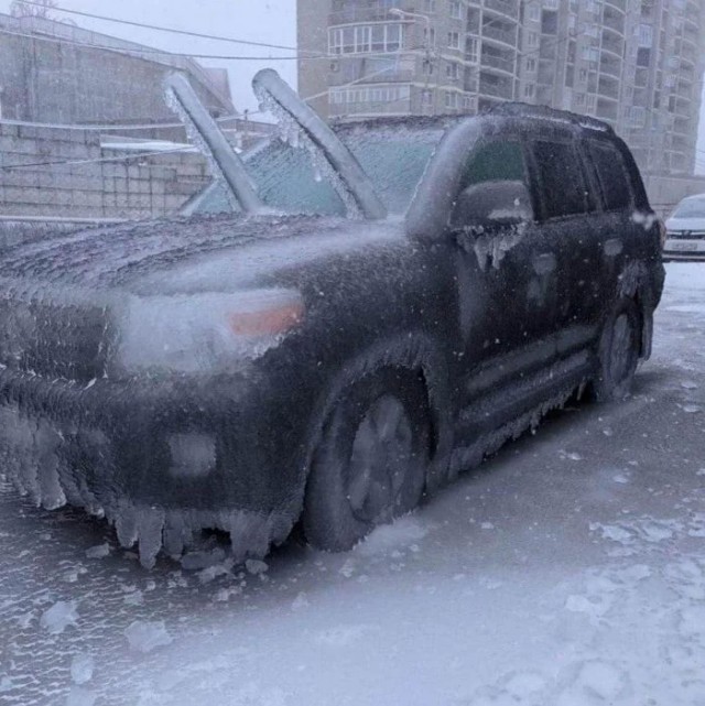 Когда природа показывает характер: 18 фотографий зимней мощи