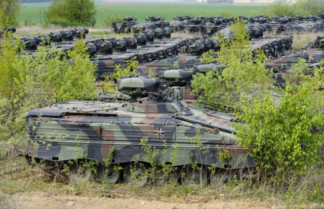 Немецкая разборка боевых танков