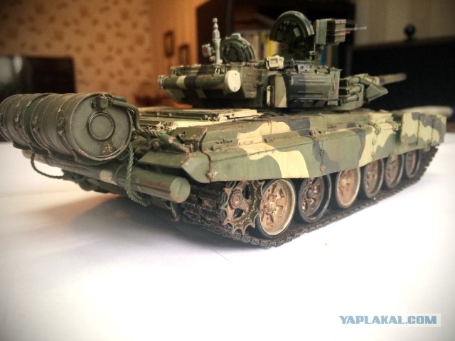 Модель танка Т-90А в масштабе 1/35