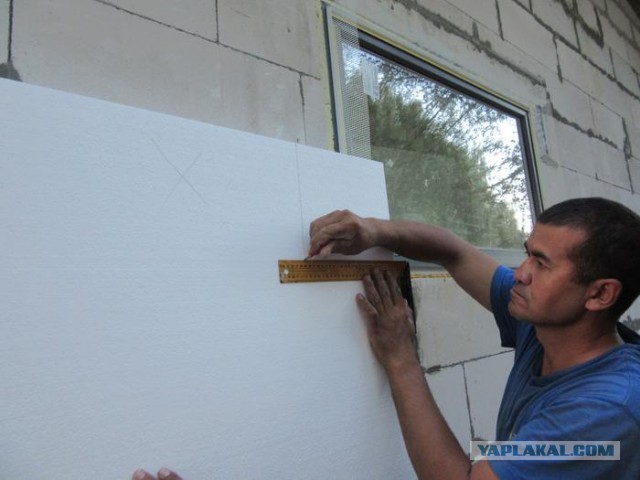 Как правильно утеплить свой дом и при этом облицевать его искусственным камнем