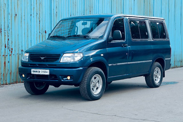 Toyota подумает, можно ли улучшить УАЗы... Японцы провели аудит завода