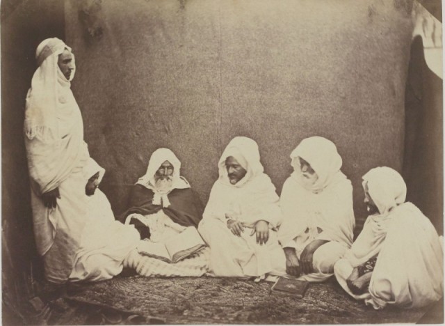 История в фотографиях