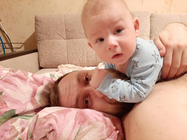Большие папы и маленькие дети