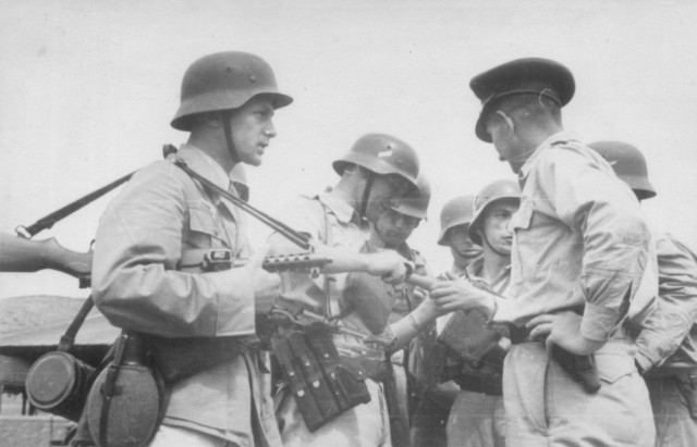 Как британцы вместе с немцами против греческих партизан воевали