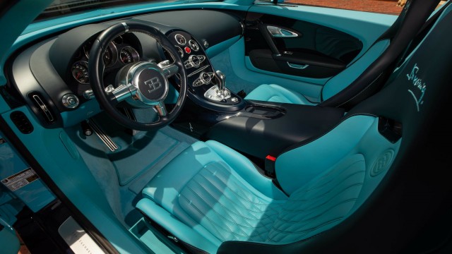 10 самых дорогих автомобилей аукциона Mecum за 2022 год.