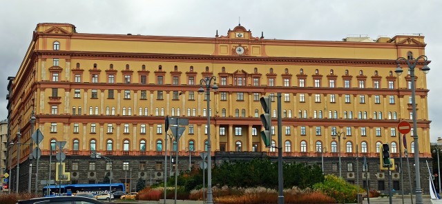 Кому еще хотели бы поставить памятники россияне в 2025 году - социологи рассказали на фоне открытия памятника Ивану Грозному в Вологде.