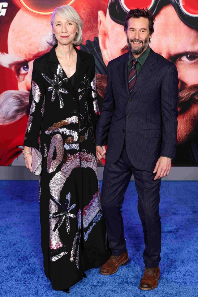 Этот человек улыбается