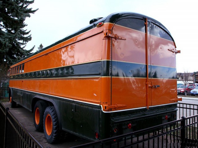 Игра на ЯПе: Угадай АВТО-8