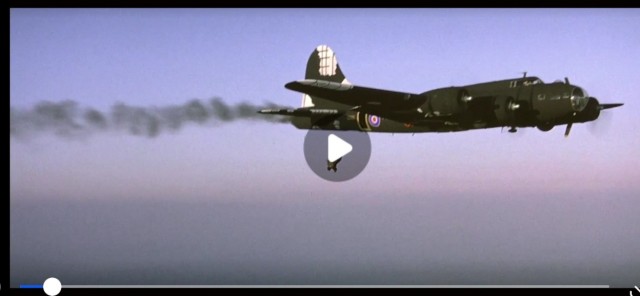 Авро Ланкастер - самый лучший и самым массовый тяжелый бомбардировщик Великобритании