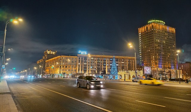 Большой рассказ о новогодней Москве