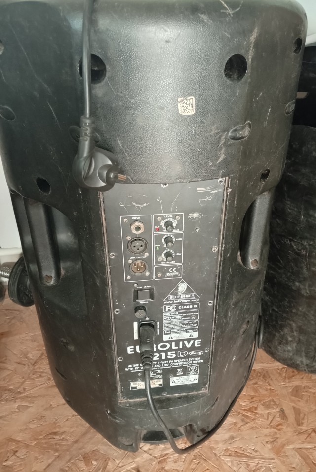 Behinder b215d