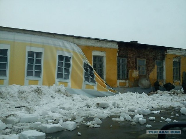 Если бы афиши к фильмам рисовали по названию