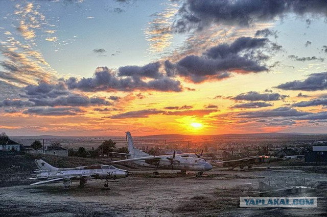 20 самых интересных авиапамятников