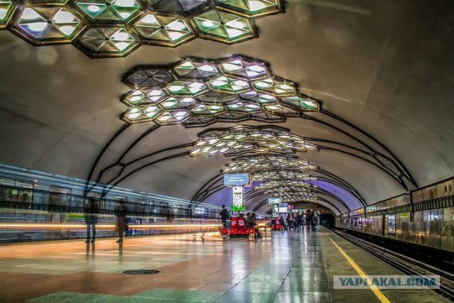 Метро в разных городах мира