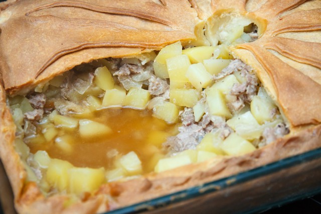 Зур-беляш с мясом