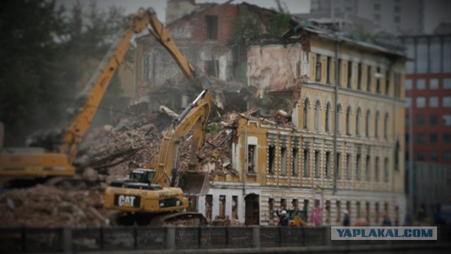 20 исторических зданий, которые потеряла Москва за этот год