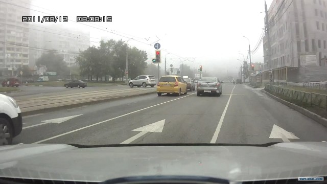 Обиженный учитель на дороге