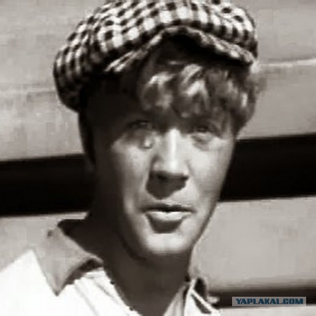 шуре балаганову. шура балаганов фото. шура балаганов золотой теленок куравлев. шуре балаганову. шуре балаганову.