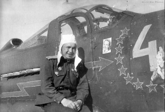 Р-39 Аэрокбра. Американская любимица сталинских соколов. История создания и основные модификации.
