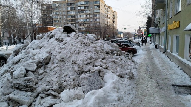 В Госдуме предложили увеличить штрафы за некачественную зимнюю уборку