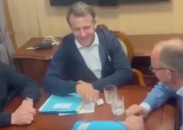 Макрон анонсировал увеличение ядерного арсенала Франции