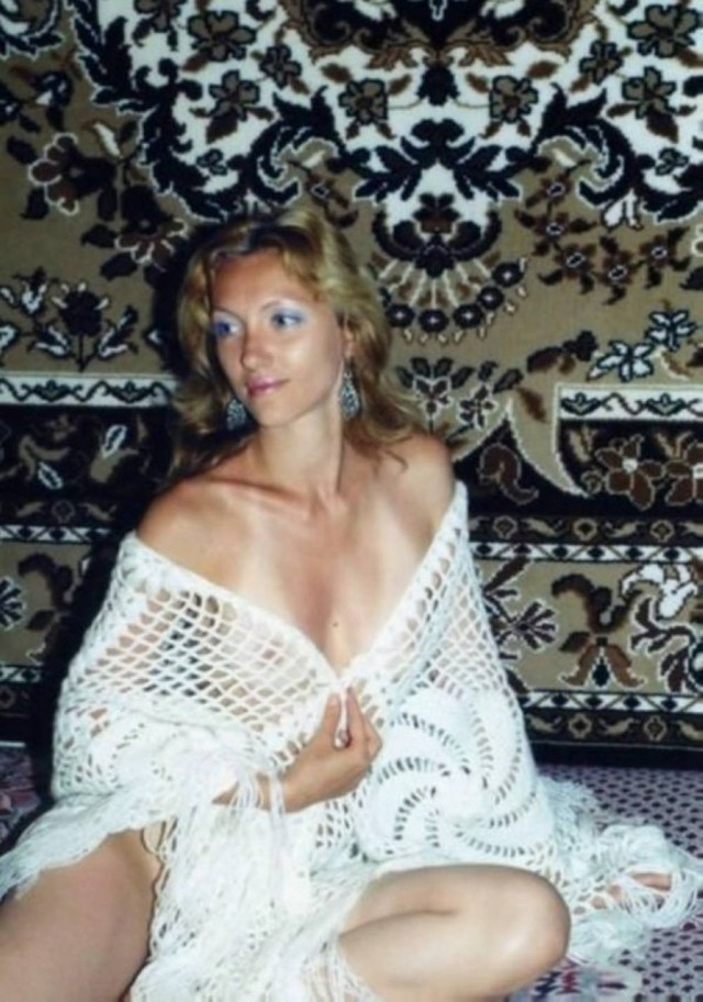 Девчата из 90-х и 00-х