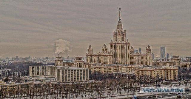 Мой дом-гараж в Москве