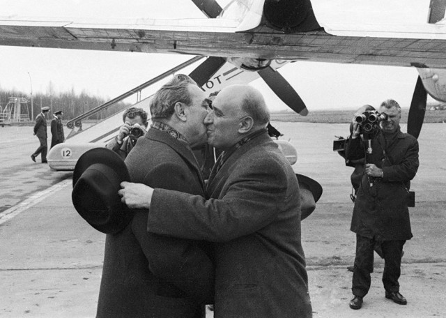 История в фотографиях