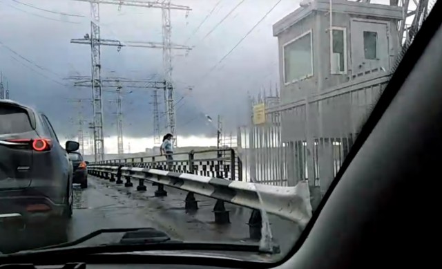 В Перми девушка прыгнула с моста КамГЭС