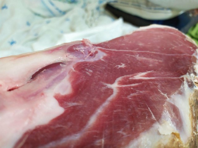 Сырокопченный окорок. Кулинарное эссе