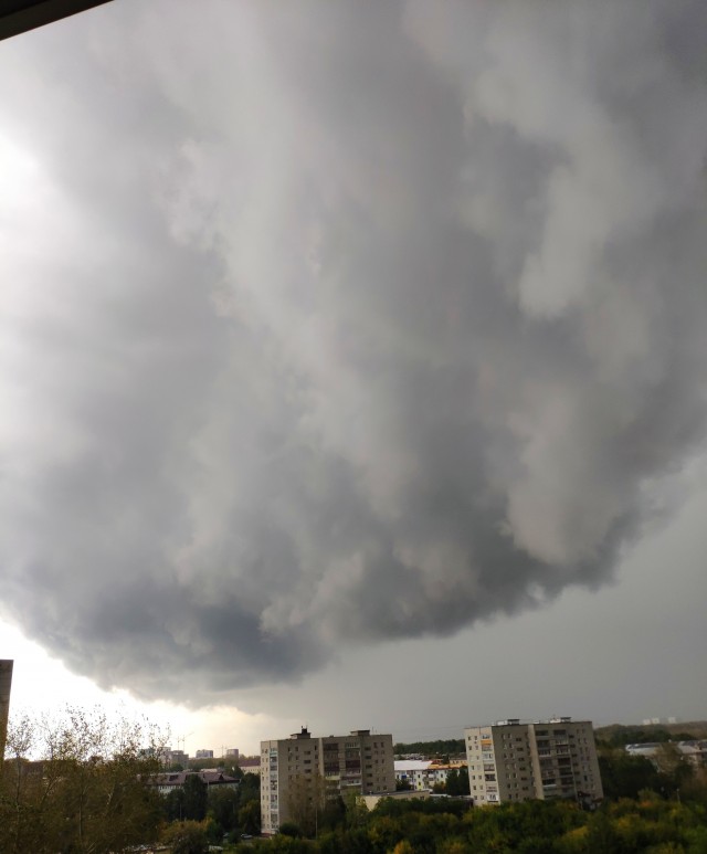 Падение кранов (Тюмень)
