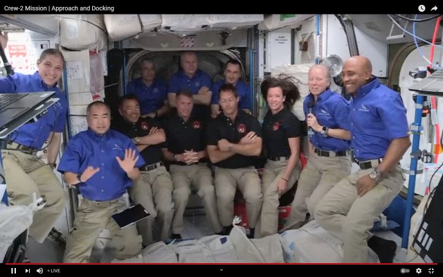 Второй пилотируемый полет на корабле Crew Dragon компании SpaceX на МКС должен состояться сегодня. Трансляция