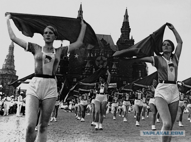 Рисунки семиклассницы М.Папкович 1940г.