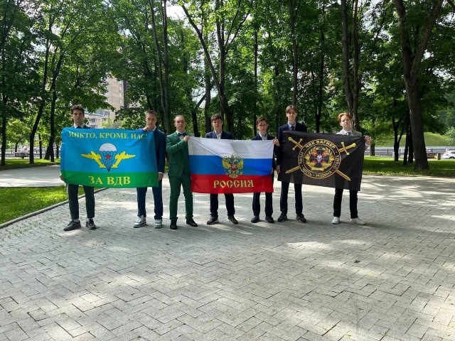 Такие сейчас выпускные в школах