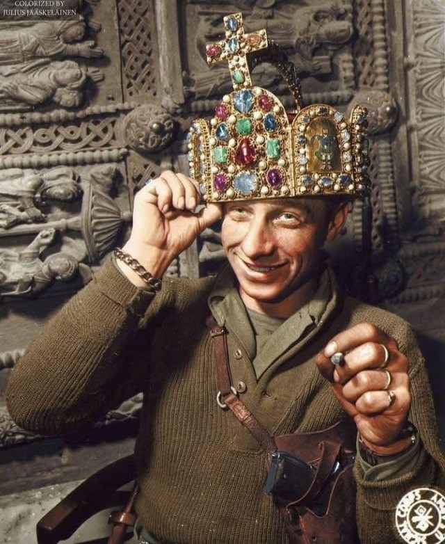 История в фотографии