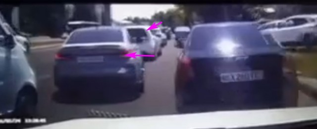 Зато успел посигналить