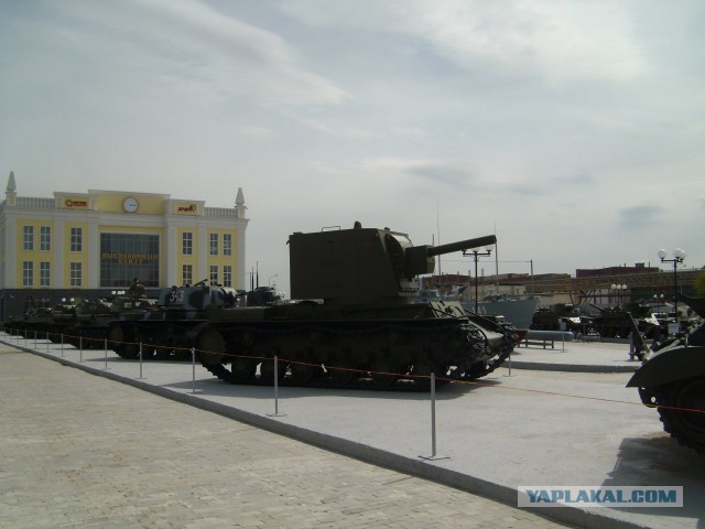 КВ-1: гигант в броне