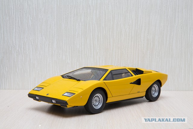 Lamborghini в масштабе 1:18