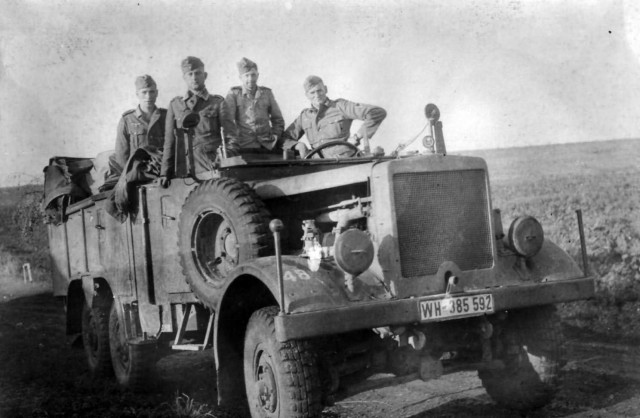 Фронтовой грузовик вермахта Einheitsdiesel