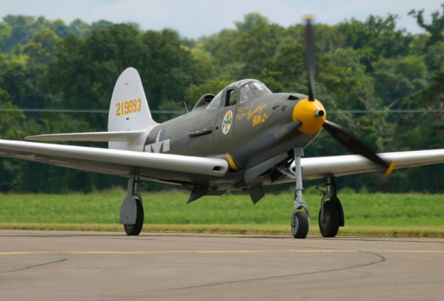 Покрышкин Александр Иванович и его истребитель Bell P-39 Airacobra