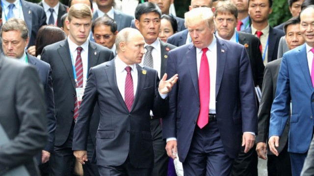 Похоже, Путина достали, или иллюзии развеялись.  Новая внешняя политика?