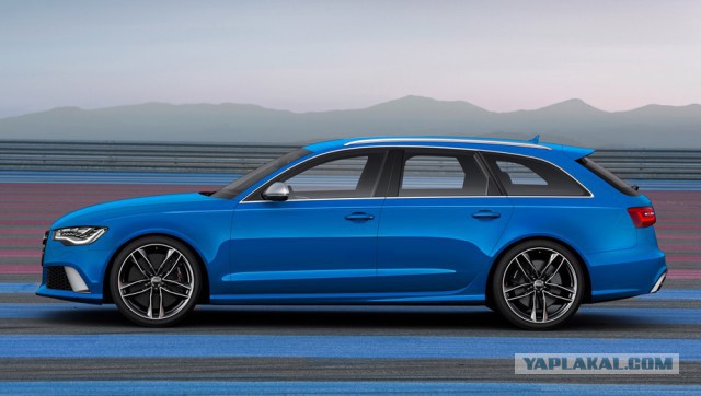 Рождество. Магазин. У тебя Audi Sport