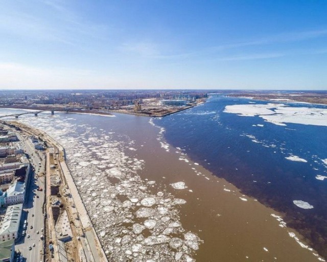 Сегодня на Нижегородской стрелке.