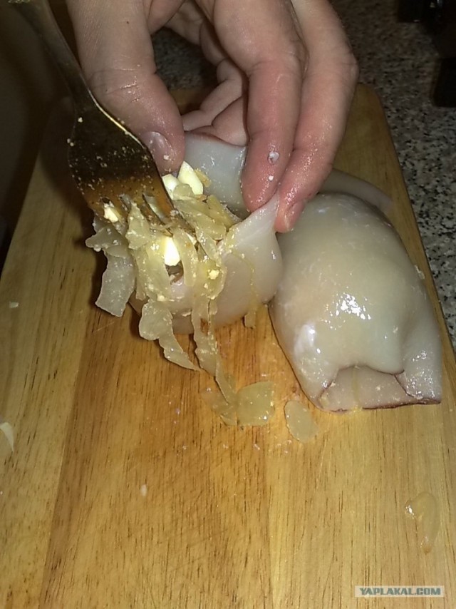 Фаршированный кальмар по Дженибековски.