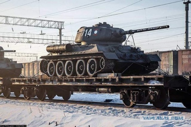 Расконсервировали танки Т-62 и Т-80БВ
