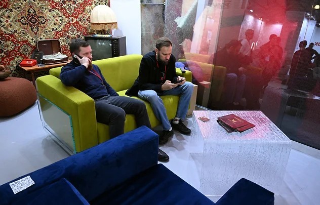 Мебельщики держатся за свои кресла