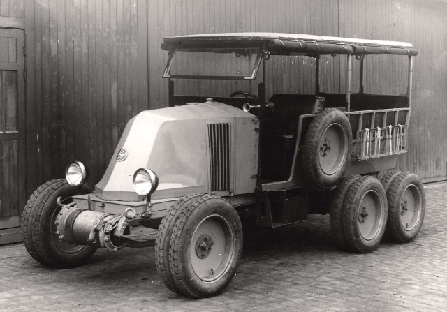 1965 Citroën 2CV 4×4 'Sahara'. Автопятница №115.